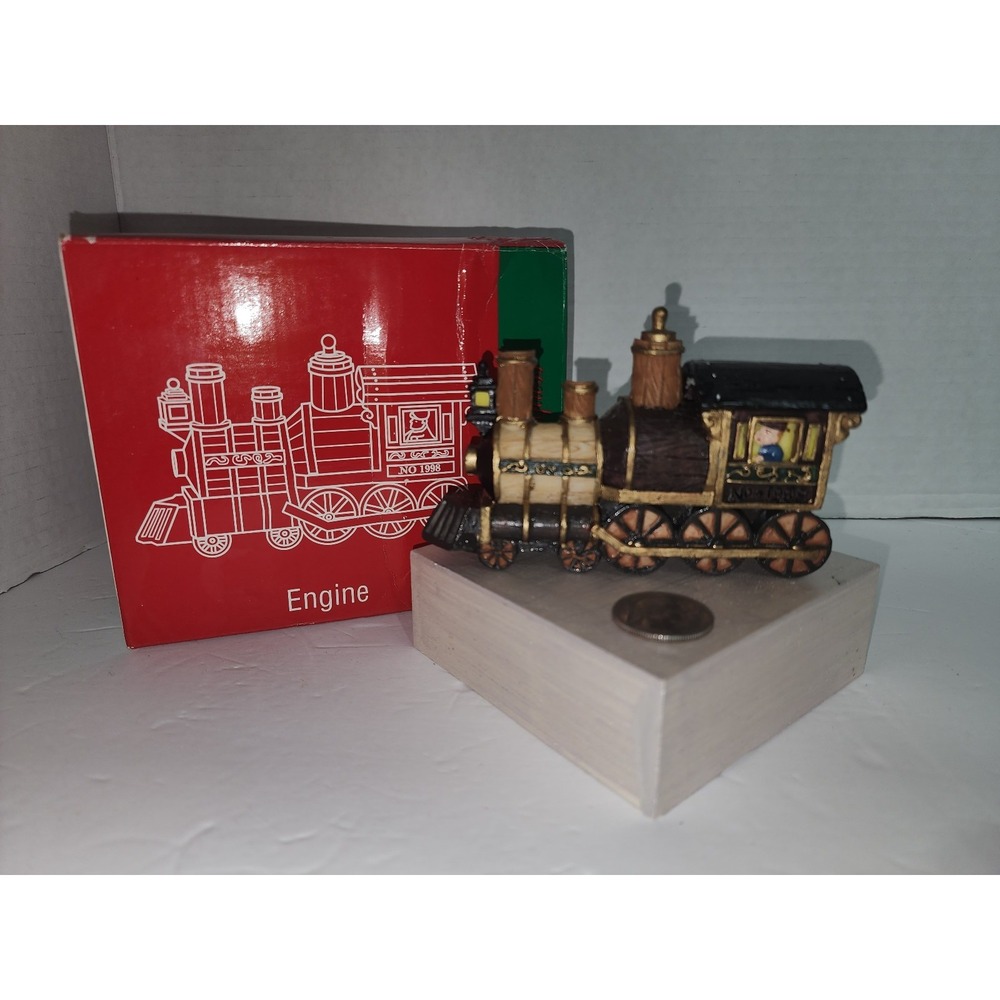 JC Penney Home Towne‎ Express Engine from the 1998 Edition Christmas Train